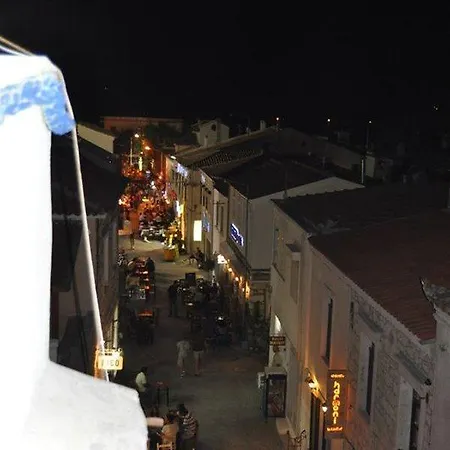 Nuans Hotel- Inn