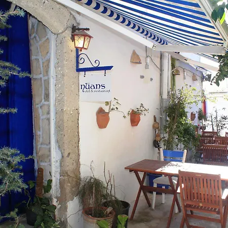Nuans Hotel-