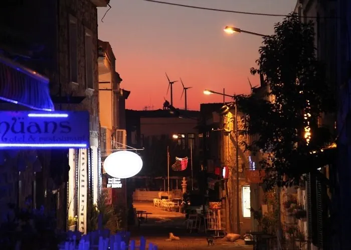 Nuans 宾馆 阿拉恰特